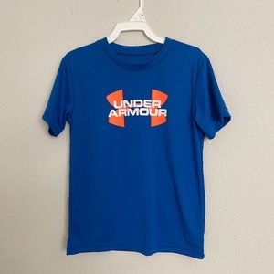 Under Armour Athletic T-shirt Kids Sz 6 barely used